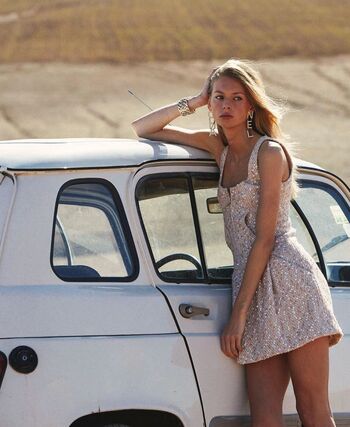 Full leaked Laurendegraaf private onlyfans photo