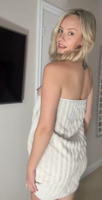 Full leaked Laurenjamesx private onlyfans photo