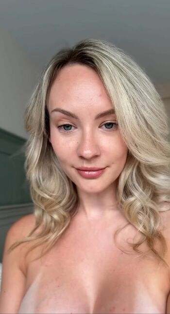 Full leaked Laurenjamesx private onlyfans photo