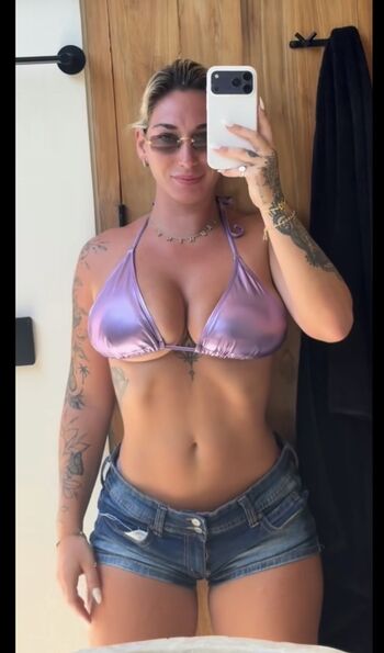 Full leaked Laurine   page private onlyfans photo