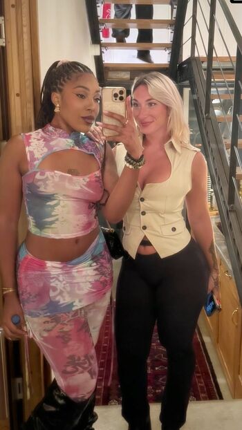 Full leaked Laurine private onlyfans photo