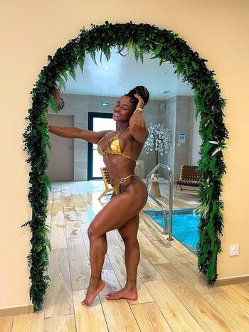 Full leaked Lauwenciaa page private onlyfans photo