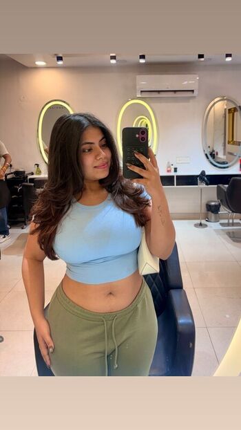 Full leaked Lavanya pandiya private onlyfans photo