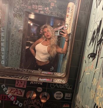 Full leaked Lavinia yakira private onlyfans photo
