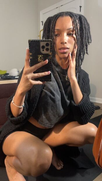 Full leaked Laxcharm private onlyfans photo