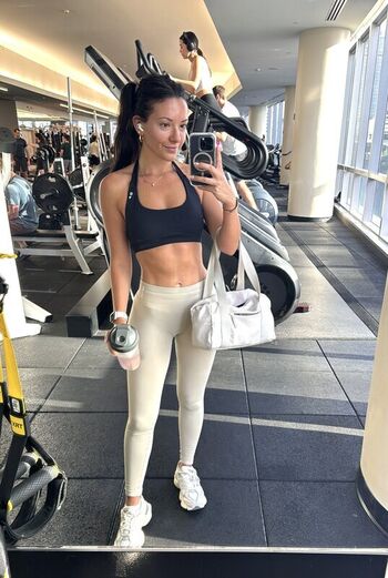 Full leaked Layah heilpern page private onlyfans photo