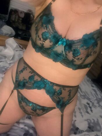 Full leaked Laylarosa private onlyfans photo