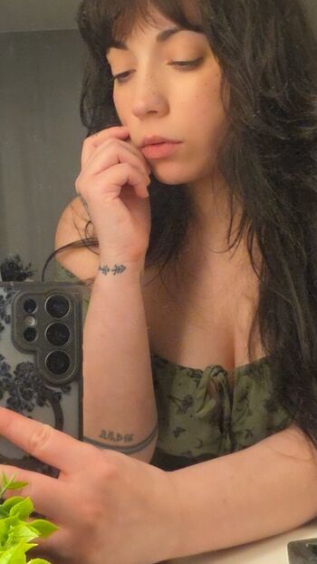 Full leaked Layna lazar private onlyfans photo