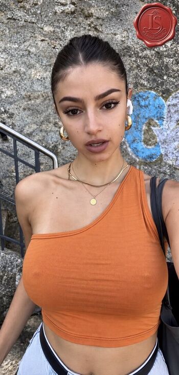 Full leaked Laynalazar private onlyfans photo