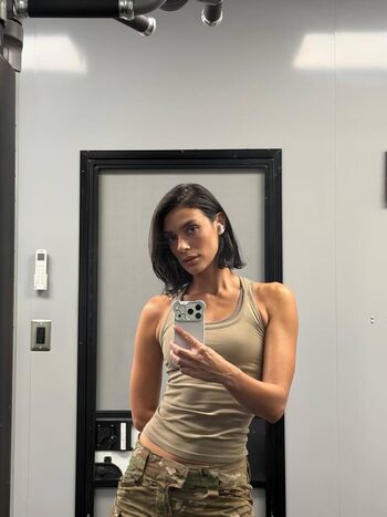 Full leaked Laysla de oliveira page private onlyfans photo