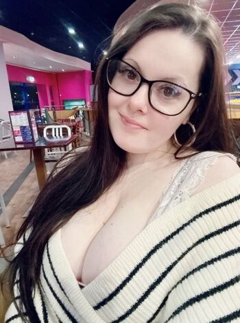 Full leaked Lazylikeaturtle private onlyfans photo