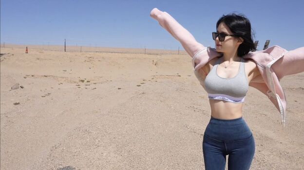 Full leaked Lazysister mei private onlyfans photo