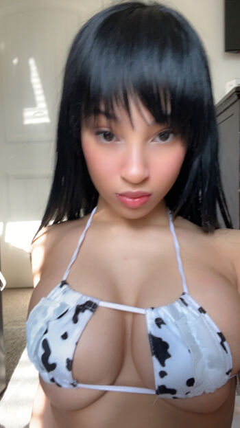 Full leaked Lazzybeans  page private onlyfans photo