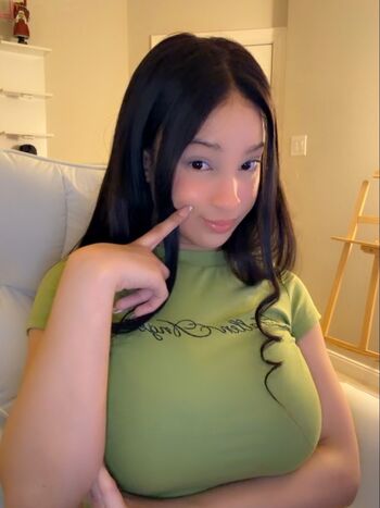 Full leaked Lazzybeans private onlyfans photo