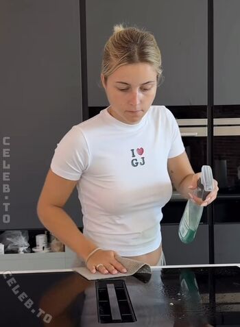 Full leaked Lea breuer page private onlyfans photo