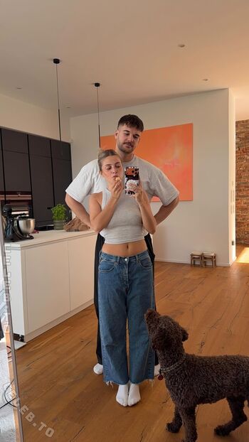 Full leaked Lea breuer private onlyfans photo