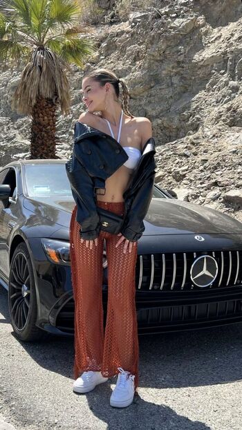 Full leaked Lea elui page private onlyfans photo