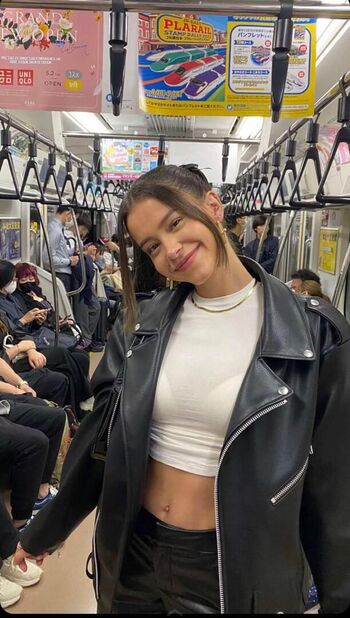 Full leaked Lea elui page private onlyfans photo