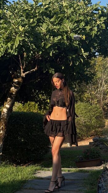 Full leaked Lea elui page private onlyfans photo