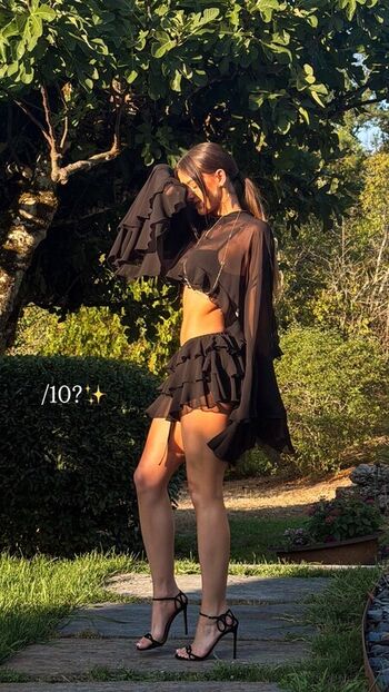 Full leaked Lea elui private onlyfans photo