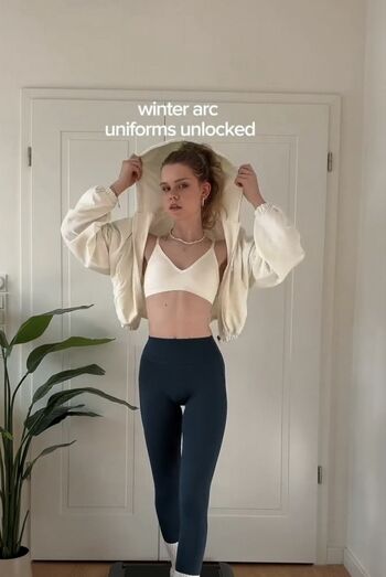 Full leaked Lea pietsch private onlyfans photo