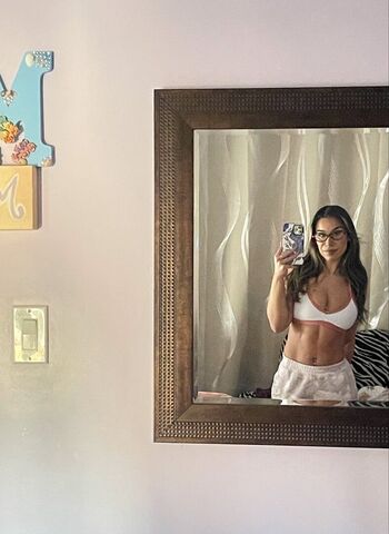 Full leaked Leafsnlifts private onlyfans photo