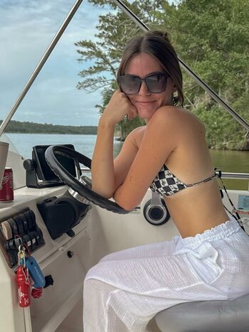 Full leaked Leah goodrich private onlyfans photo