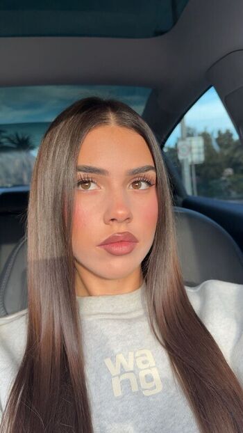 Full leaked Leah halton page private onlyfans photo