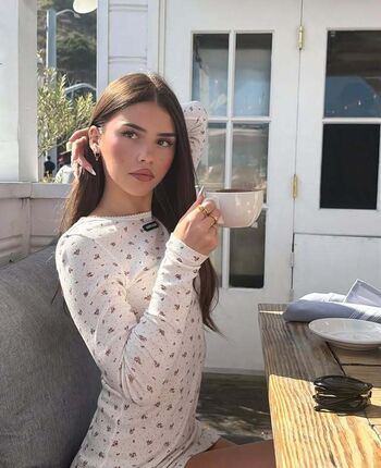 Full leaked Leah halton private onlyfans photo