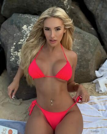 Full leaked Leah marie britton private onlyfans photo