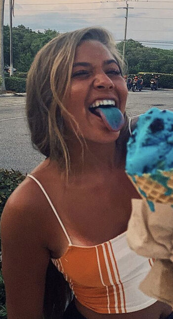 Full leaked Leah osborn private onlyfans photo