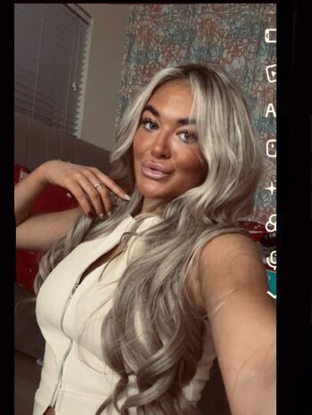 Full leaked Leah rafferty private onlyfans photo
