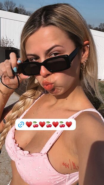 Full leaked Leah remini  page private onlyfans photo