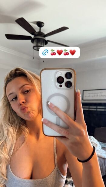 Full leaked Leah remini private onlyfans photo