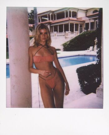 Full leaked Leah rose page private onlyfans photo