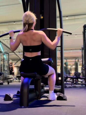 Full leaked Leah sheehan private onlyfans photo