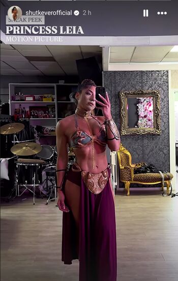 Full leaked Leah shutkever private onlyfans photo