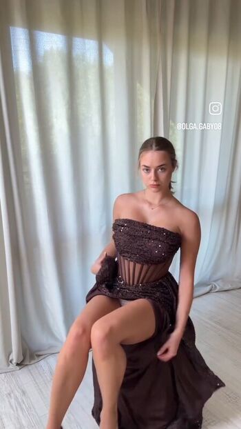Leah Violet