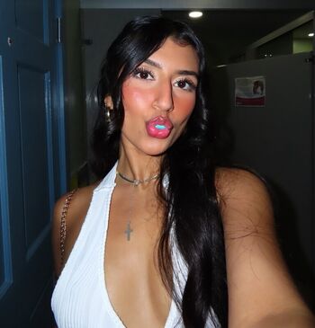 Full leaked Leahhalton private onlyfans photo