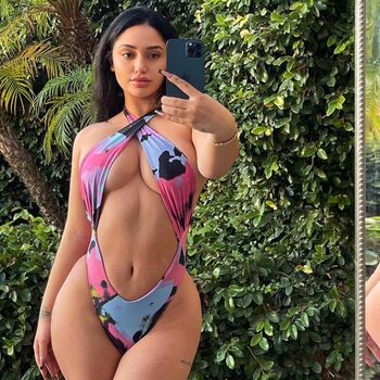 Full leaked Leahkateb private onlyfans photo