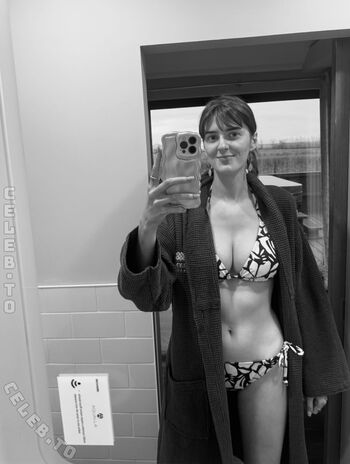 Full leaked Leahrosennamoore private onlyfans photo