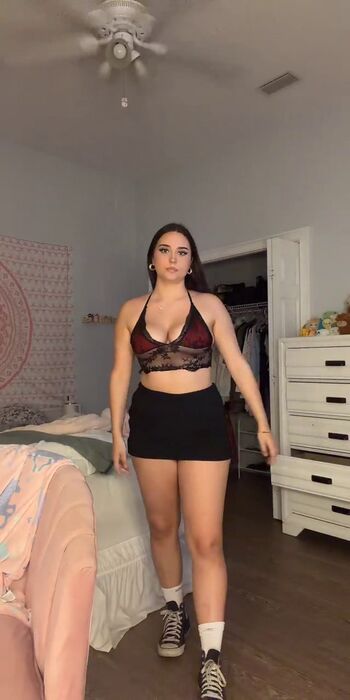 Full leaked Leahtorok private onlyfans photo