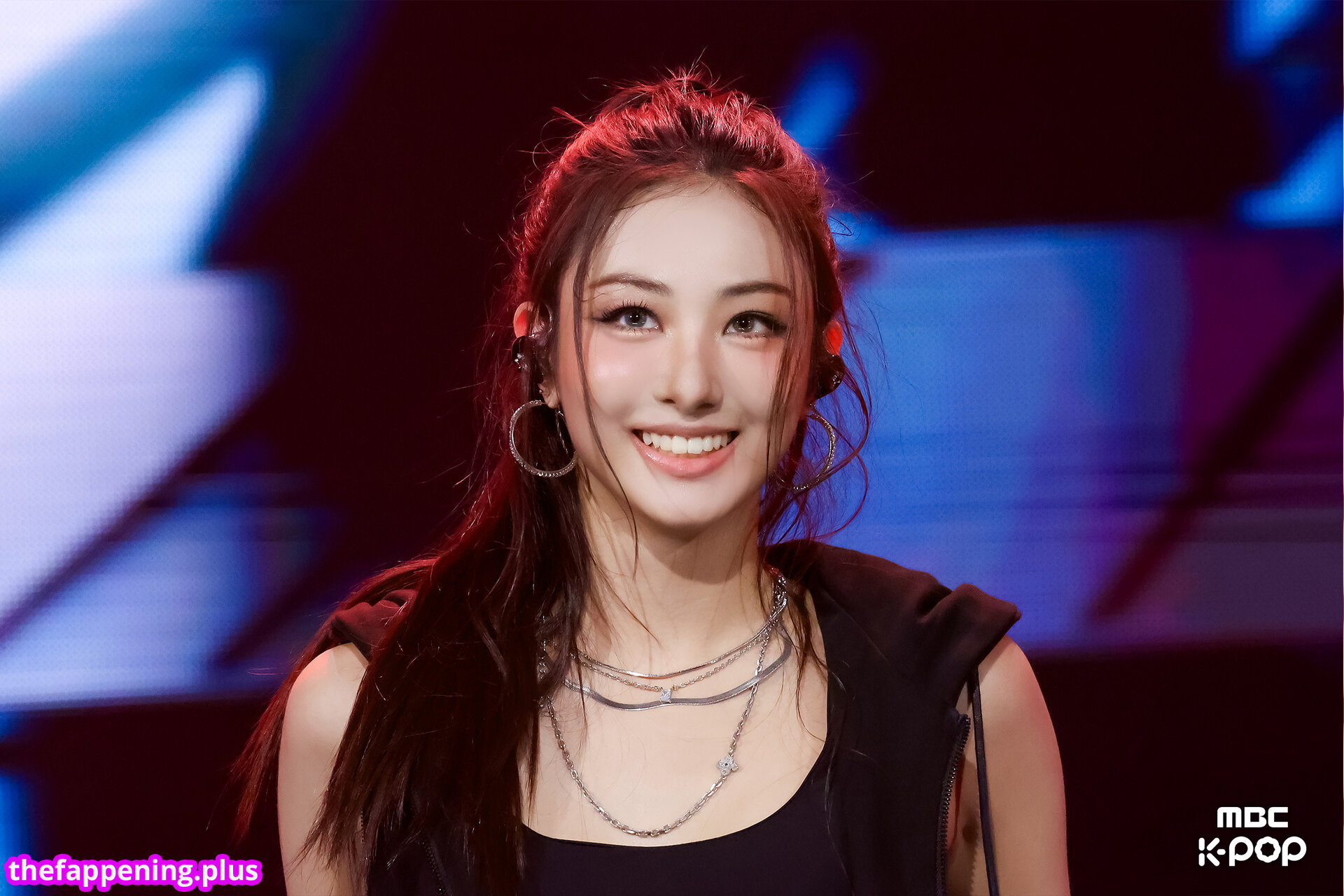 Lee Ga-won (이가원) MEOVV