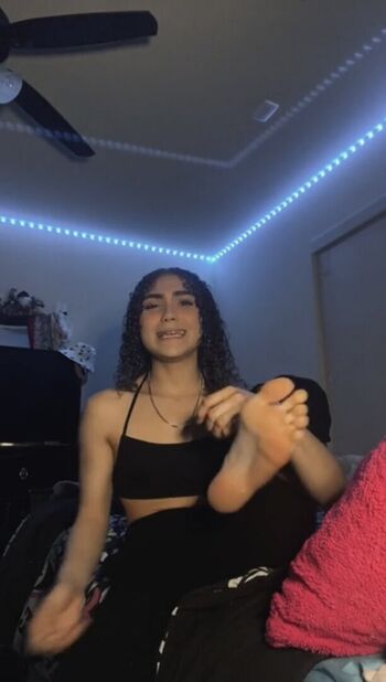 Full leaked Leedeliks private onlyfans photo
