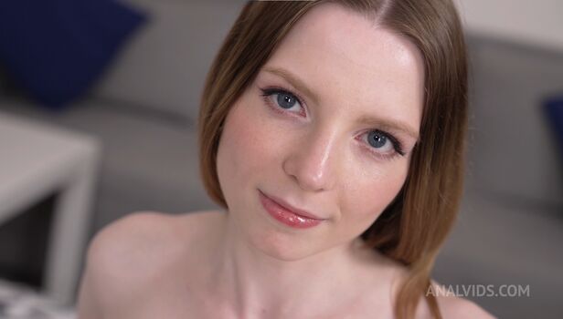 Full leaked Leelu small private onlyfans photo