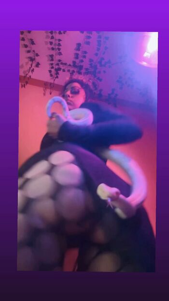 Full leaked Leena angel private onlyfans photo