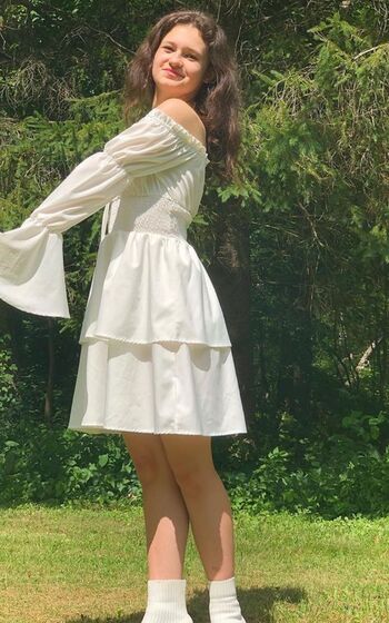 Full leaked Leeseyes private onlyfans photo