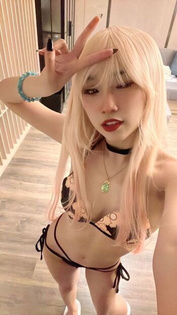 Full leaked Leezipotato private onlyfans photo