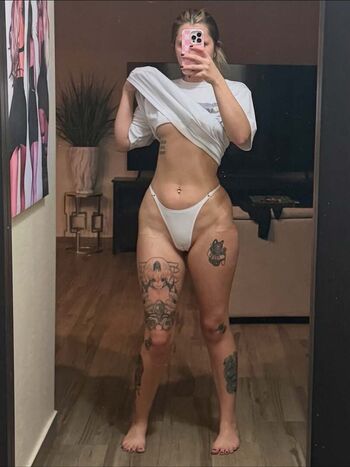 Full leaked Left fordread page private onlyfans photo