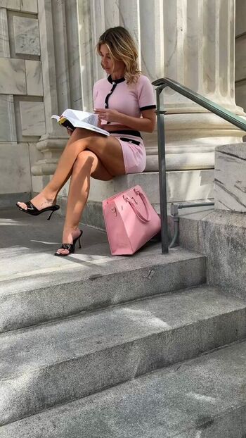 Full leaked Legallierae private onlyfans photo